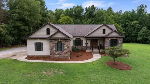 5891 Howard Cir, Archdale, NC 27263