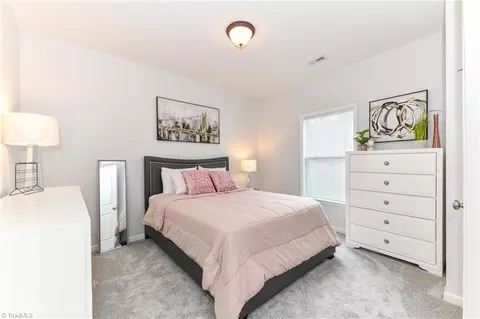 Bedroom - 5425 Forester Dr #2D, High Point, NC 27265 photo 2 of 5