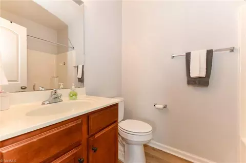 Bath - 5425 Forester Dr #2D, High Point, NC 27265 photo 2 of 3