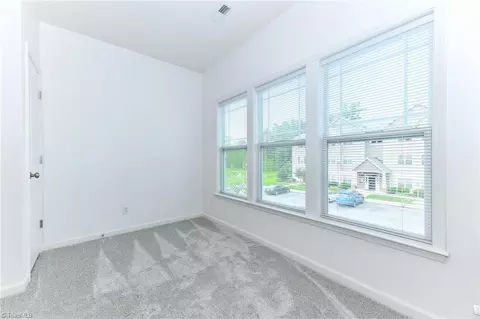 Bedroom - 5425 Forester Dr #2D, High Point, NC 27265 photo 1 of 5