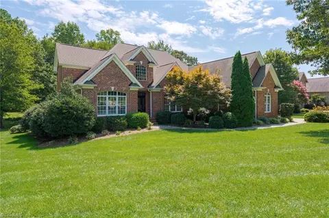 7024 Denison Rd, Summerfield, NC 27358