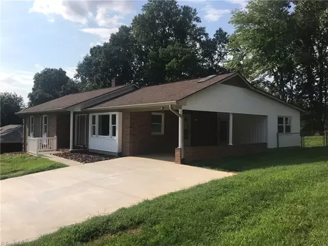 1504 Laurel Rd, Wilkesboro, NC 28697