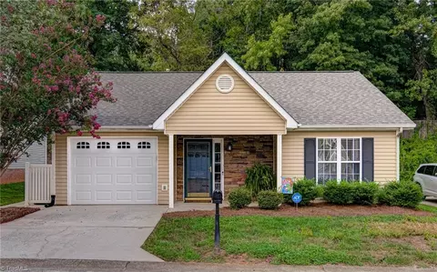 5450 Regents Village Dr, Winston Salem, NC 27103