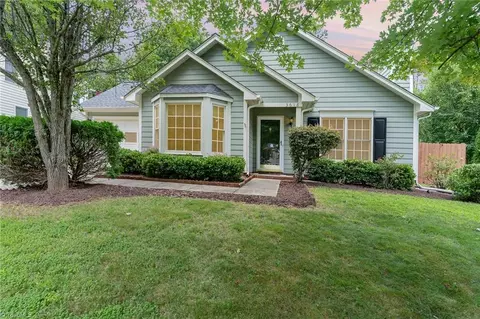 3618 Cardinal Ridge Dr, Greensboro, NC 27410