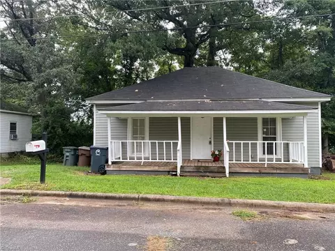 813 Aladdin St, Greensboro, NC 27407