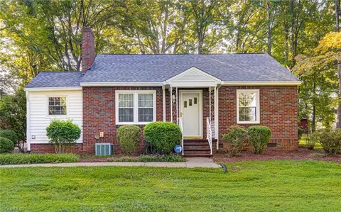 7285 Belews Creek Rd, Belews Creek, NC 27009