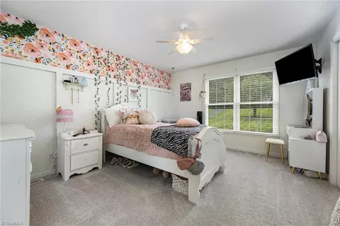 Bedroom - 235 Eldora Rd, Ararat, NC 27007 photo 3 of 4