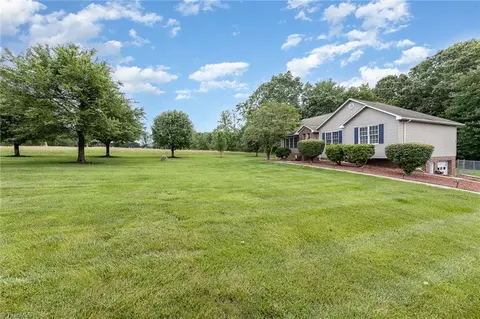 Exterior - 235 Eldora Rd, Ararat, NC 27007 photo 2 of 9