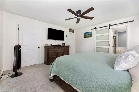 Bedroom - 235 Eldora Rd, Ararat, NC 27007 photo 2 of 4