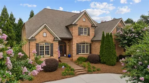 715 Heron Ridge Rd, Winston Salem, NC 27106
