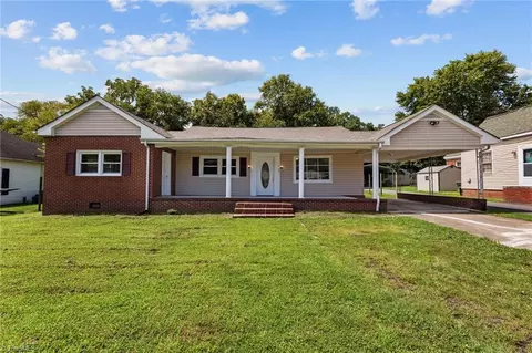 407 Greenwood St, Eden, NC 27288