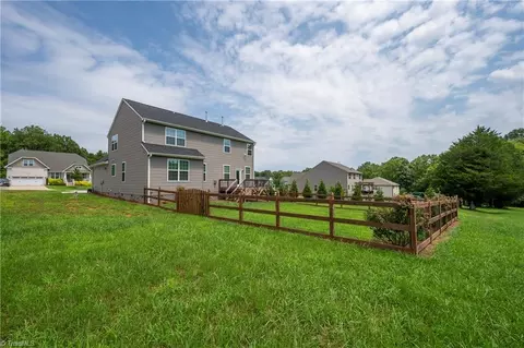 Exterior - 112 Saddlebrook Dr, Advance, NC 27006 photo 5 of 10