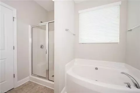 Bath - 112 Saddlebrook Dr, Advance, NC 27006 photo 1 of 3