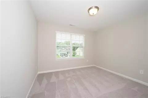Bedroom - 112 Saddlebrook Dr, Advance, NC 27006 photo 4 of 9