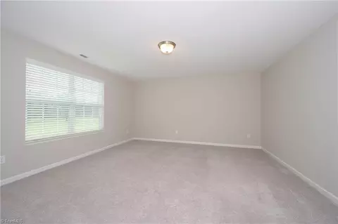Bedroom - 112 Saddlebrook Dr, Advance, NC 27006 photo 7 of 9