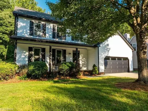 5286 Beechmont Dr, Greensboro, NC 27410