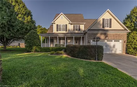 8332 Richardsonwood Rd S, Browns Summit, NC 27214