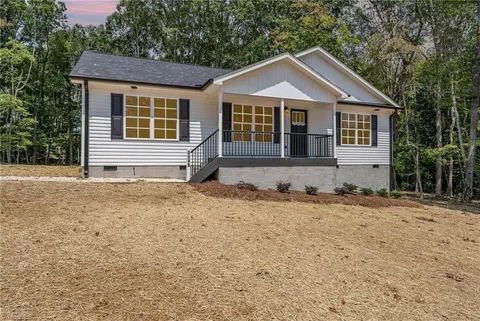 6549 Mt Lebanon Rd, Troy, NC 27371
