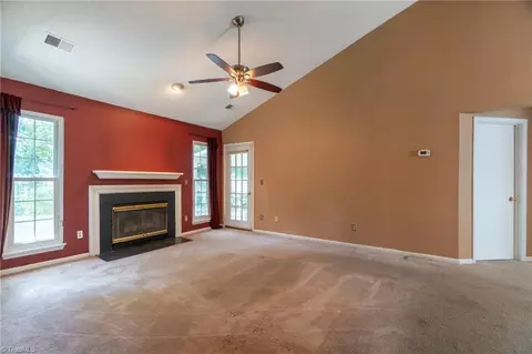 3219 Pipers Way, High Point, NC 27265 photo 7