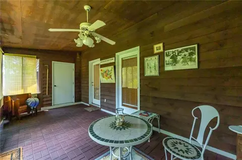 Exterior - 443 James Ct, High Point, NC 27265 photo 7 of 11