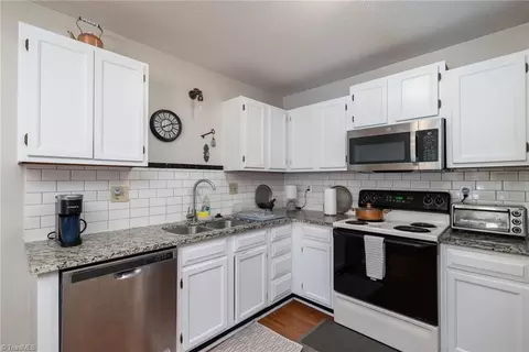 Kitchen - 443 James Ct, High Point, NC 27265 photo 3 of 4