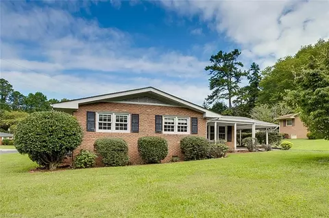 567 Newbern Ave, Asheboro, NC 27205