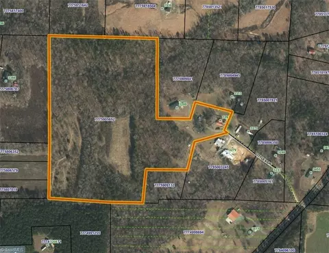 3291 Littles Dr, Franklinville, NC 27248