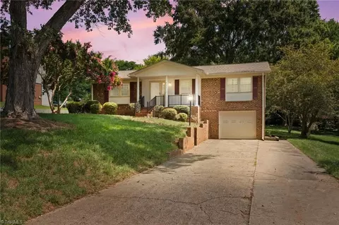 4117 Snyder Dr, Winston Salem, NC 27127