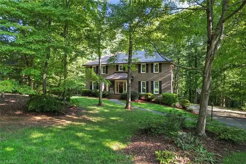 6945 August Dr, Clemmons, NC 27012 photo 2