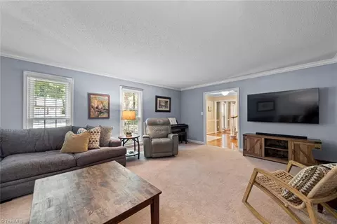 6945 August Dr, Clemmons, NC 27012 photo 8