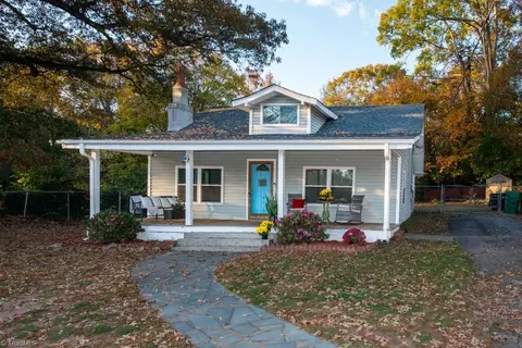 Exterior - 1541 Beaucrest Ave, High Point, NC 27265 photo 1 of 8
