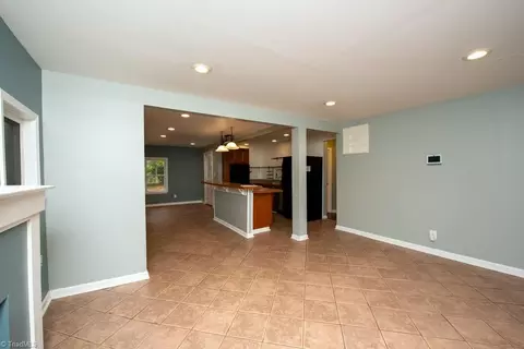 Living - 1541 Beaucrest Ave, High Point, NC 27265 photo 2 of 8
