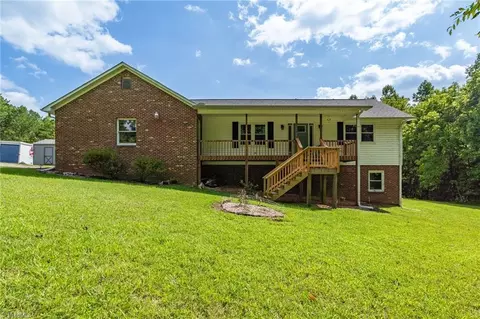 5597 Wagoner Rd, Trinity, NC 27370