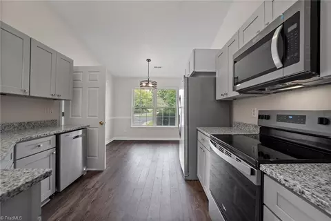Kitchen - 2936 Waterstone Loop, High Point, NC 27265 photo 3 of 5
