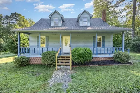 1377 Spanish Dr, Asheboro, NC 27205