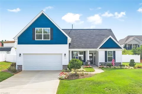 108 Belay Dr, King, NC 27021
