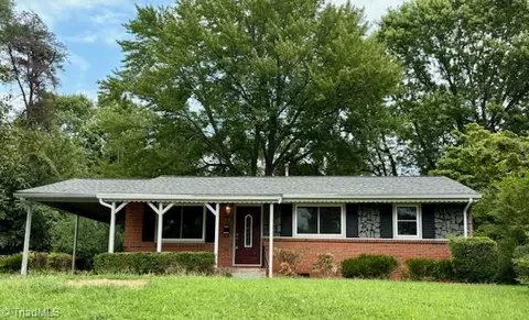 2709 Fondly Rd, Winston Salem, NC 27105