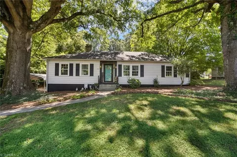 317 Fairview Dr, Lexington, NC 27295