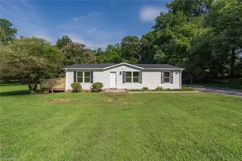 1225 Teague Rd, Winston Salem, NC 27107