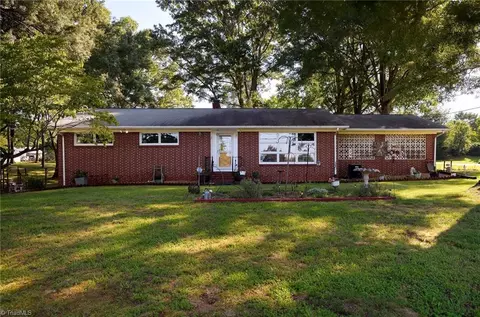240 Stephen Blvd, Winston Salem, NC 27107