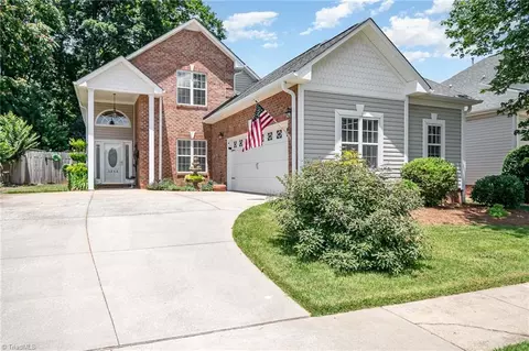 5844 Kenville Green Cir, Kernersville, NC 27284