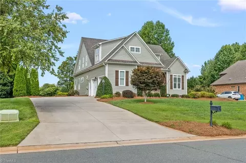 130 Sawgrass Dr, Advance, NC 27006