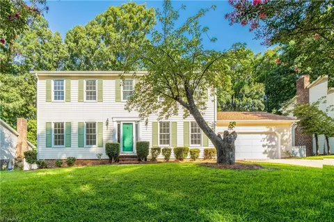 5906 Spanish Oak Dr, Greensboro, NC 27409
