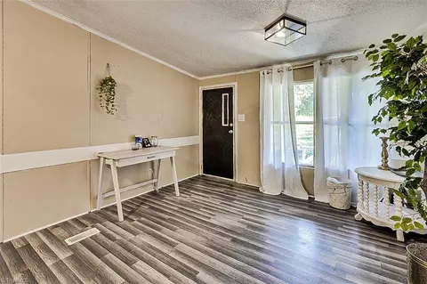 5001 Cashatt Rd, Trinity, NC 27370 photo 11