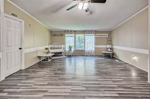 5001 Cashatt Rd, Trinity, NC 27370 photo 4