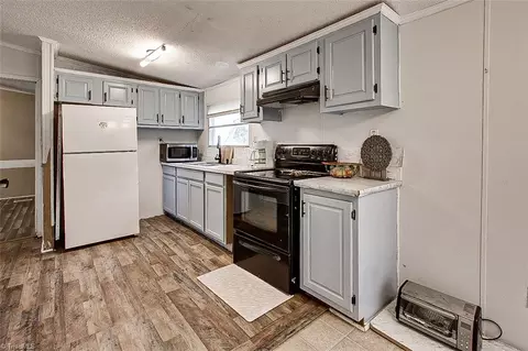 5001 Cashatt Rd, Trinity, NC 27370 photo 18