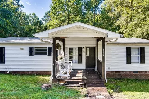 5001 Cashatt Rd, Trinity, NC 27370 photo 2