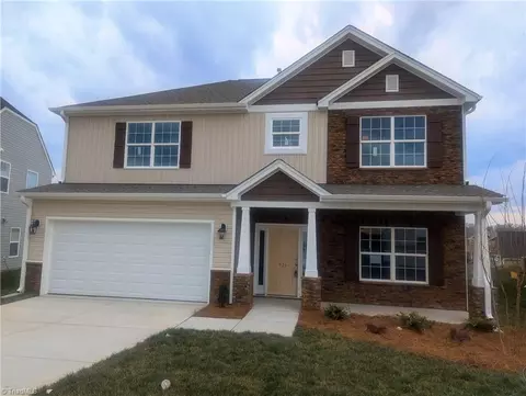 738 Palomino Mustang Dr #690, Whitsett, NC 27377