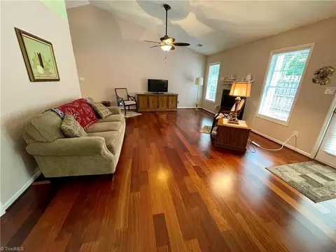 Living - 2938 Eagle Pointe Dr, High Point, NC 27265 photo 2 of 2