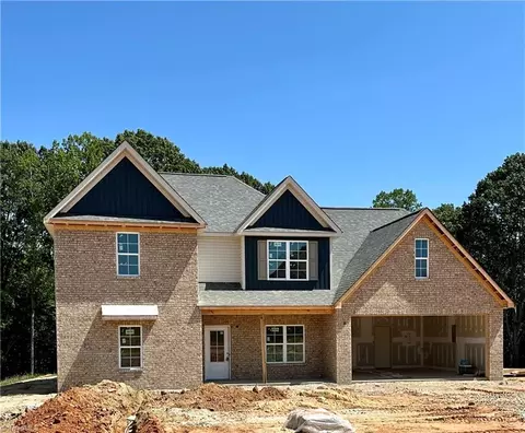 717 Cedar Dr, Winston Salem, NC 27107